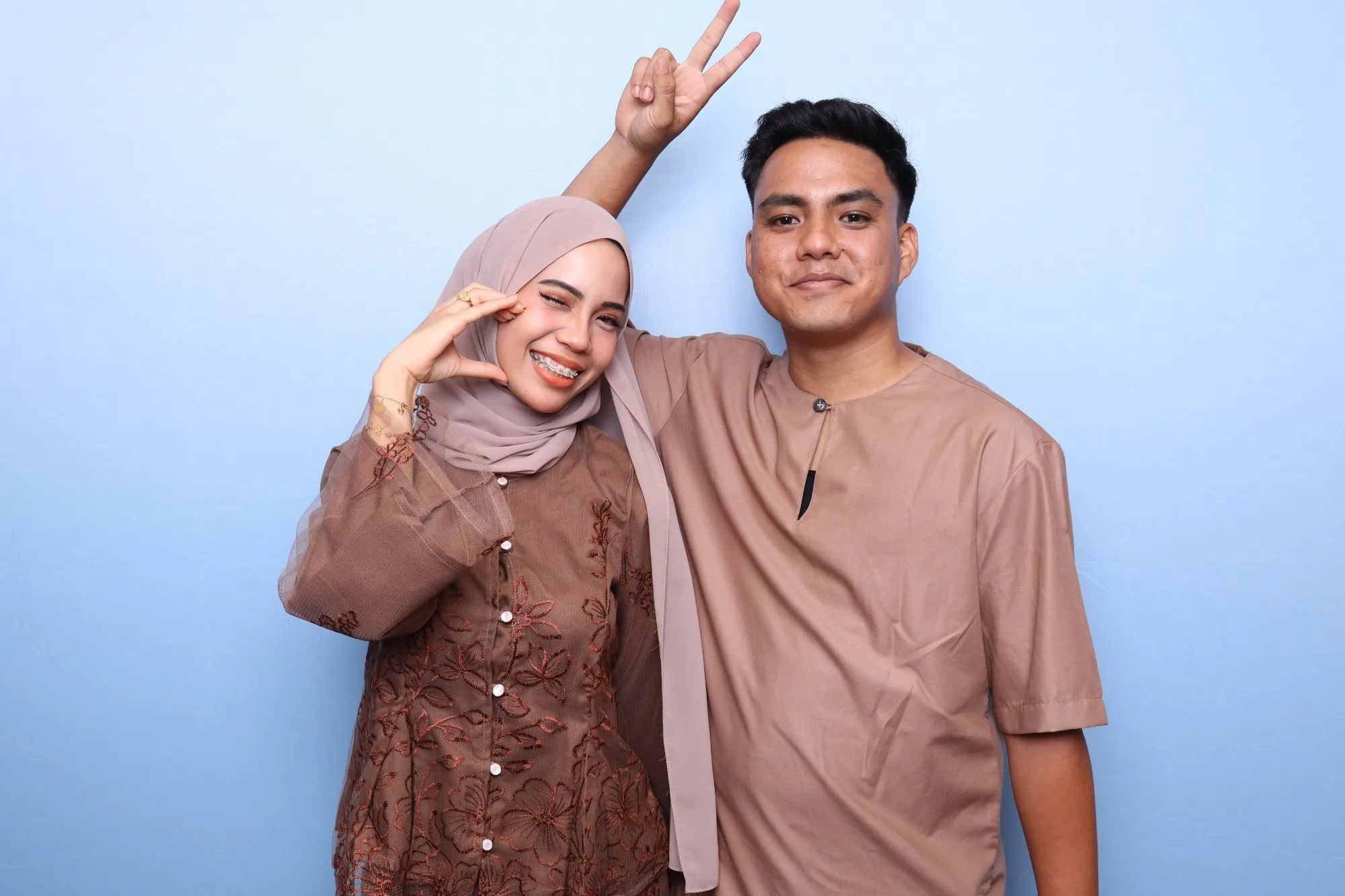Kenangan photobooth majlis perkahwinan YM Tuan Nadia & Kapt Qayum di Kimstone Hall, Kuantan