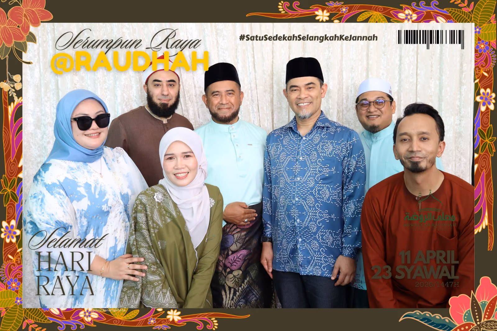 Design photostrip Batik, Hari Raya bersama Musolla Ar Raudah